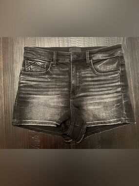 Buckle Black Fit No. 75 High Rise Jean Shorts Vintage Black Size 28